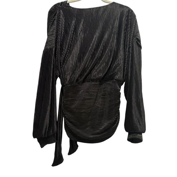 Express Size L Large Solid Black Faux Wrap Cropped Tie Waist Top Long Sleeves - Picture 2 of 5